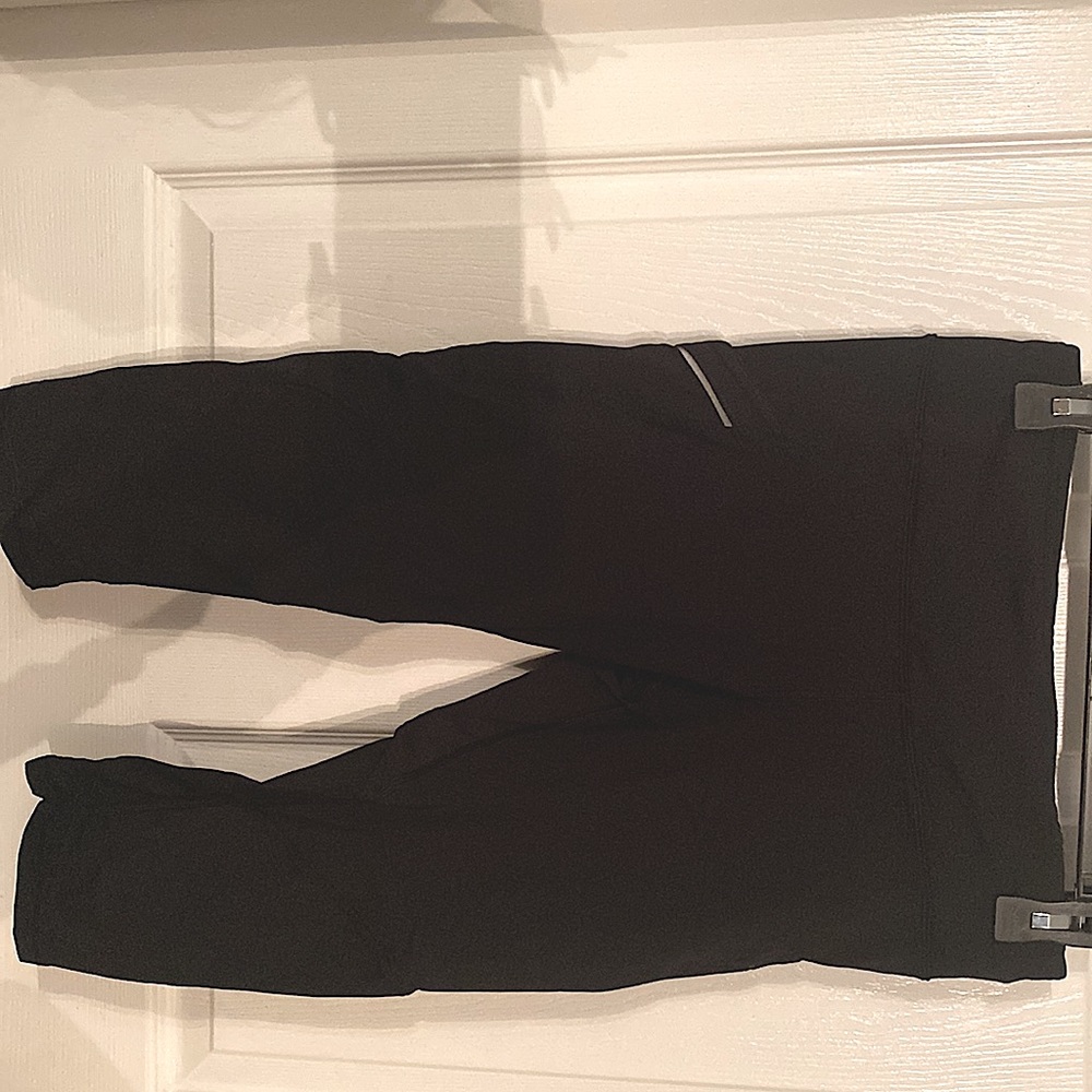 Lululemon black leggings